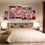 Modular canvases are the latest in interior fashion. Such paintings will look equally harmonious and stylish in both spacious and small bedrooms. 